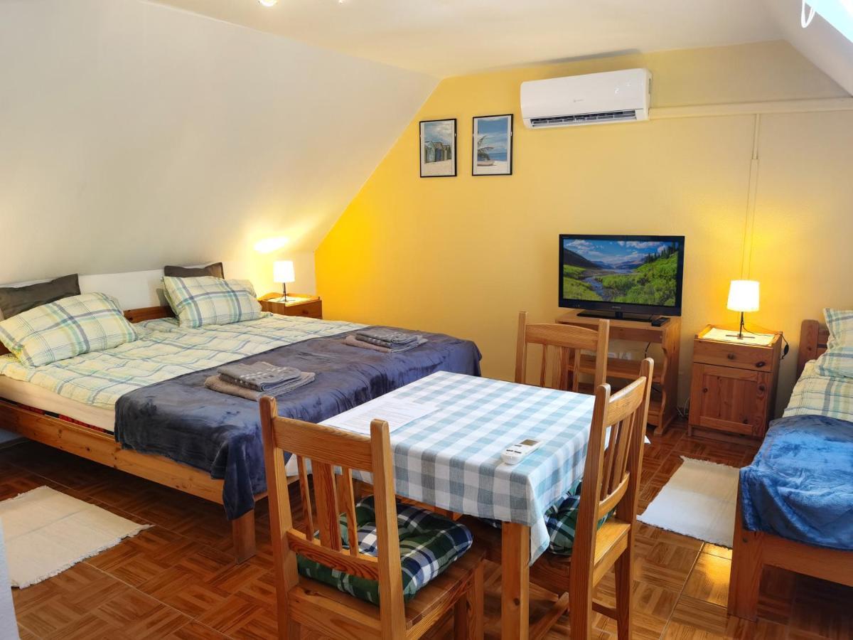 Family Vendeghaz Hotel Hajdúszoboszló Kültér fotó